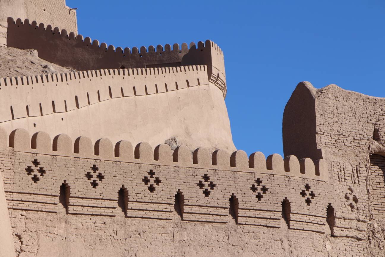 مرمت و بازسازی ارگ بم ۱۰ سال زمان می&zwnj;برد