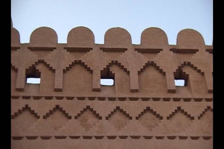 مرمت و بازسازی ارگ بم ۱۰ سال زمان می&zwnj;برد
