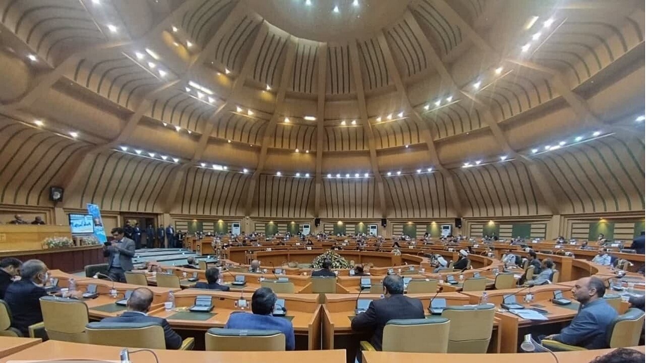 هجمه سنگین ناحقی علیه نظام و دولت در حوادث اخیر کشور انجام شد