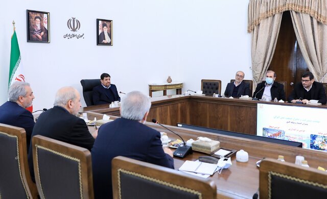 به جای خام فروشی، زنجیره پایین دستی صنایع را فعال کنیم