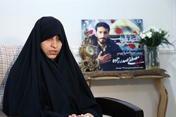 زینب هاشمی