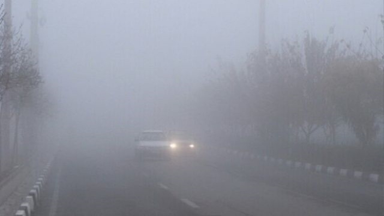محور‌های خوزستان مه آلود است رانندگان احتیاط کنند