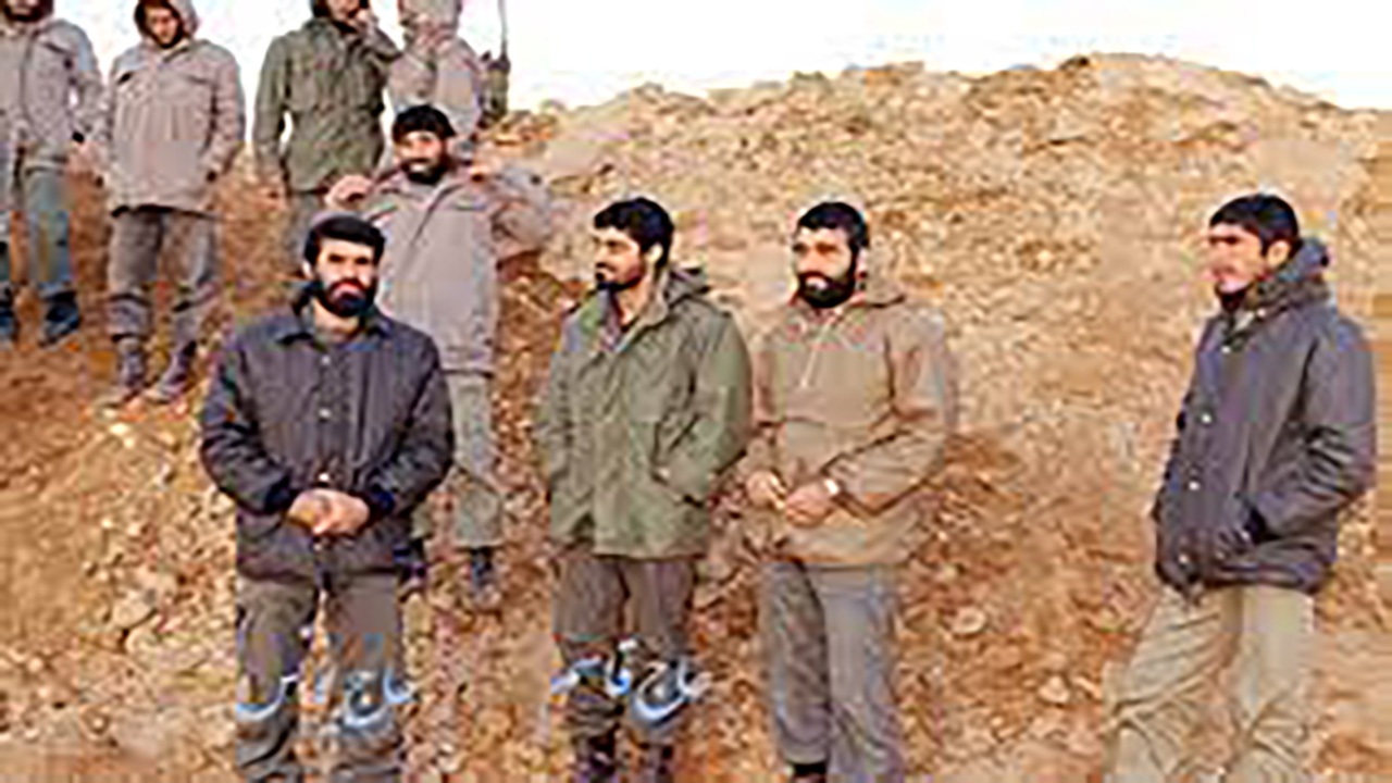 حاج قاسم از مالک لشکر ۴۱ ثارالله می‌گوید+ فیلم