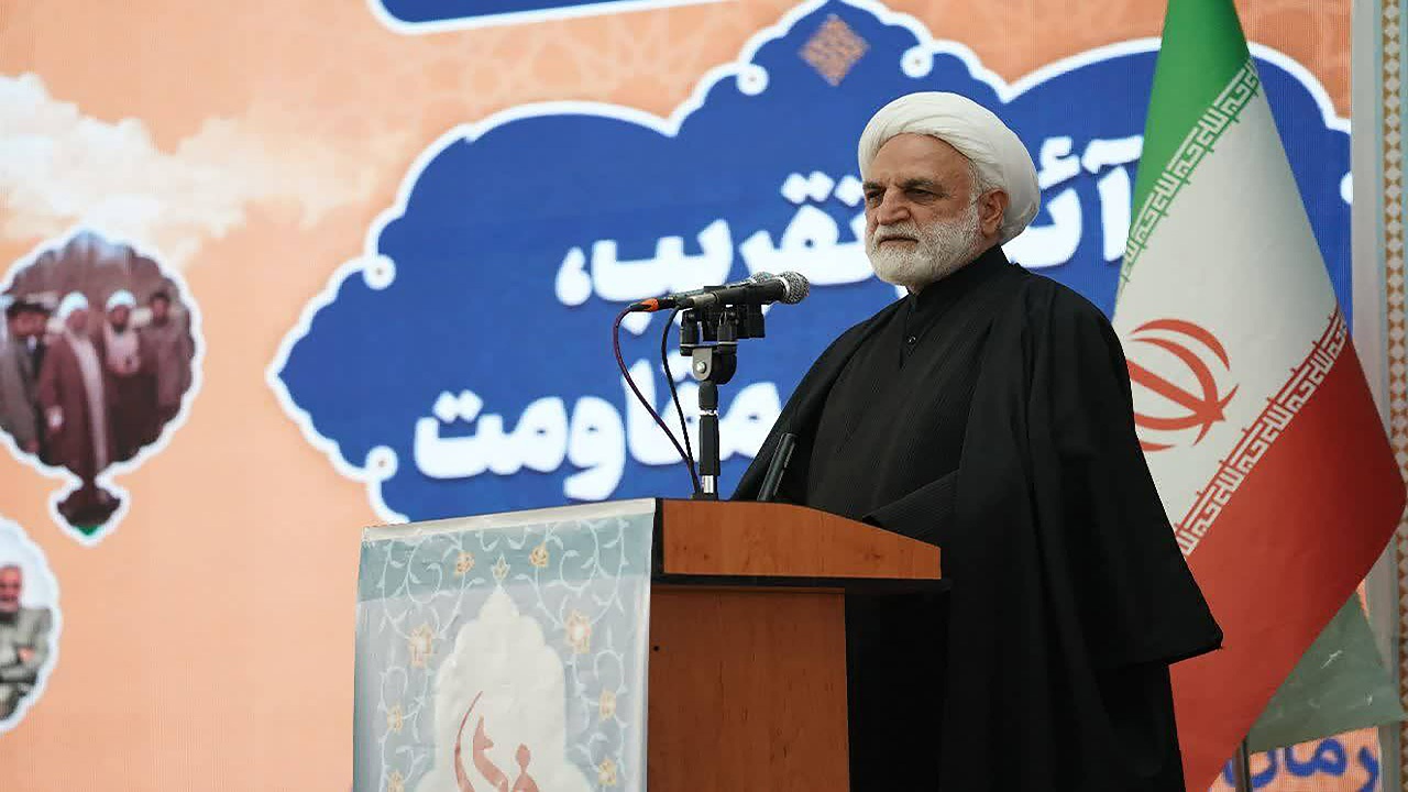 شهید سلیمانی، خطرناک ترین دشمن آمریکا/ تلاش شهید سلیمانی برای اتحاد بین همه مذاهب