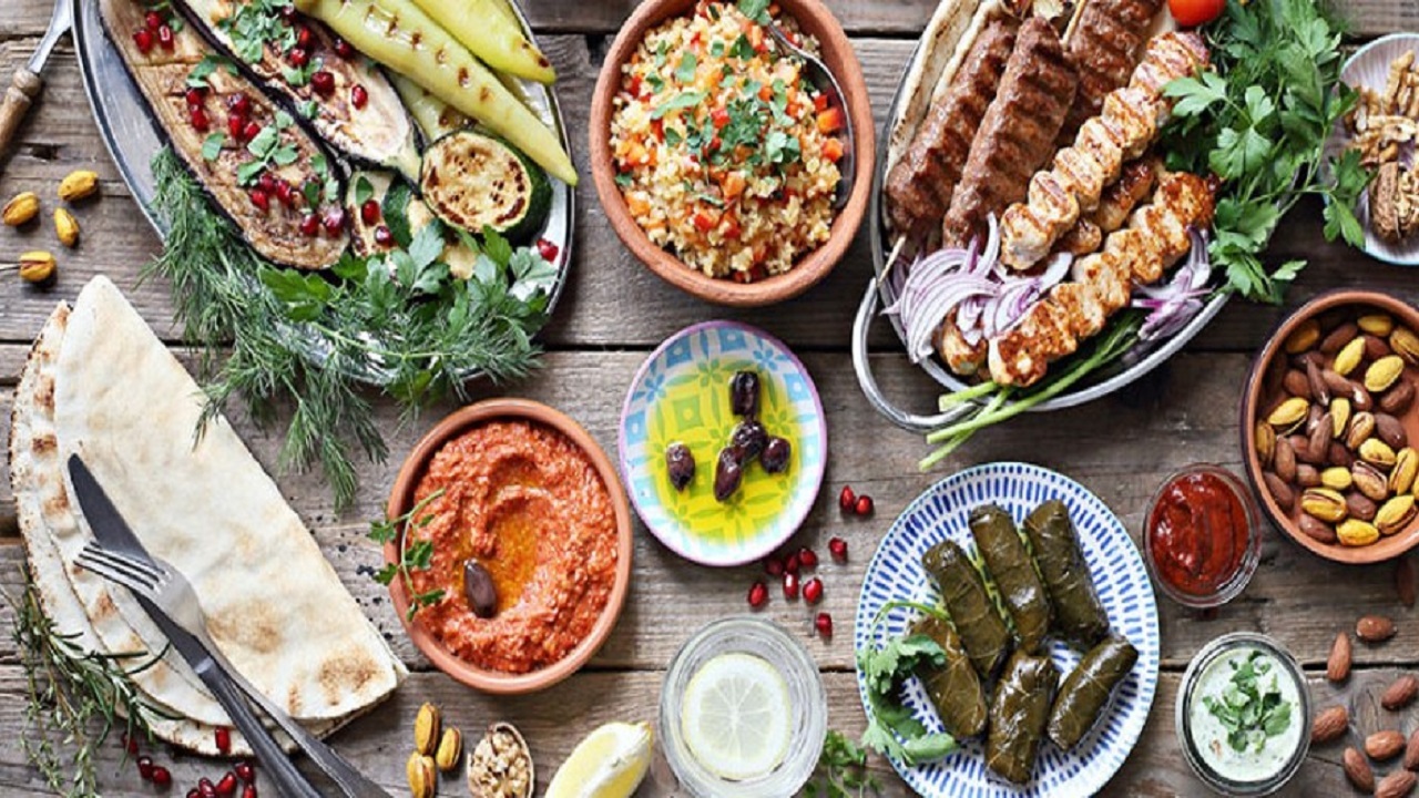 معرفی غذا های اصیل ایرانی برای مهمانی ها