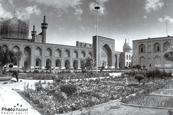 صحنی که رواق شد
