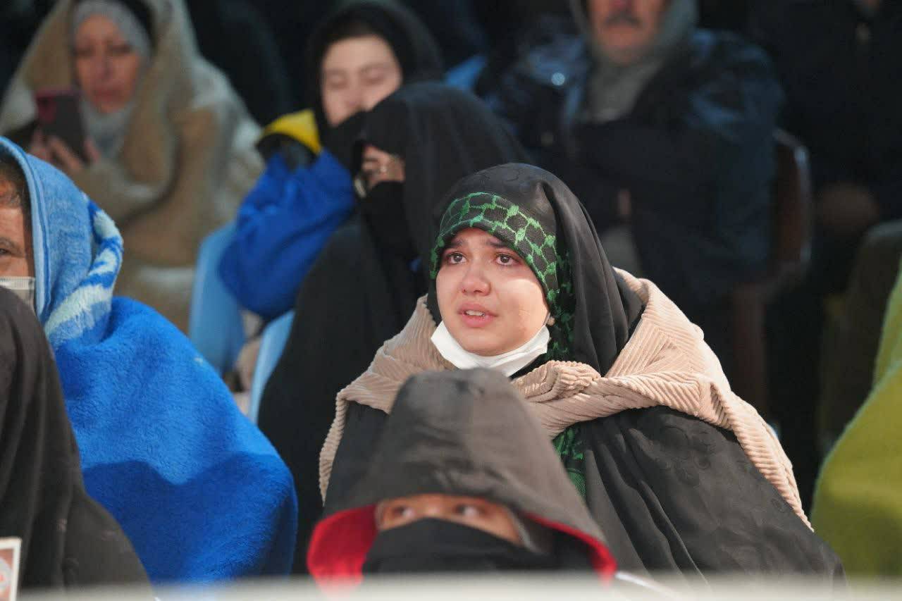 لحظه تلخ شهادت سردار دل ها/ حضور خانواده حاج قاسم در لحظه شهادت در گلزار شهدای کرمان + تصاویر و فیلم