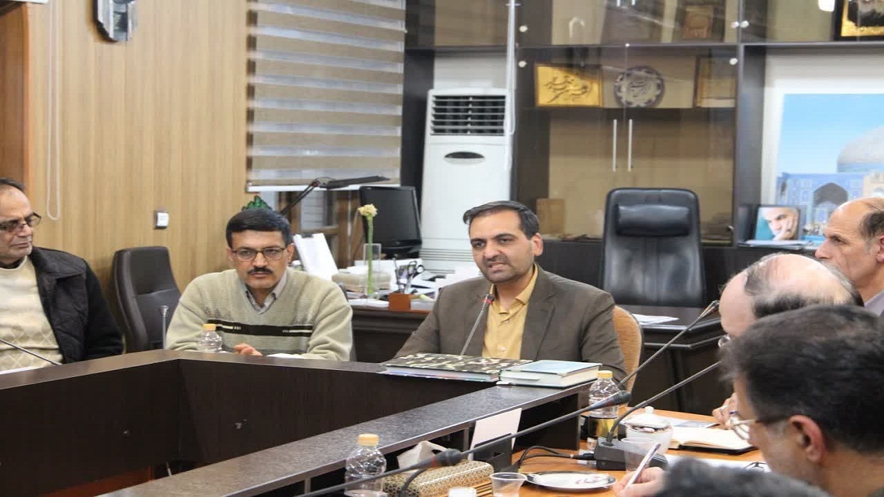 آغاز شناسایی بازماندگان از تحصیل و افراد بی‌هویت در اصفهان