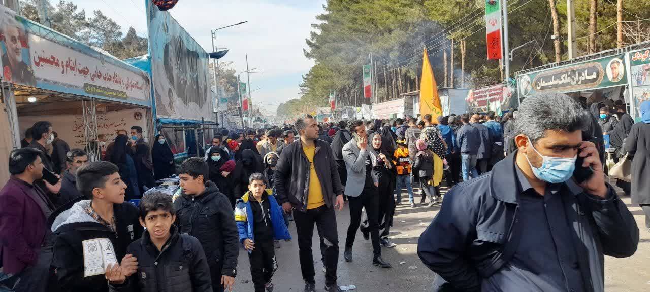 گلزار شهدای کرمان در روز شهادت حاج قاسم