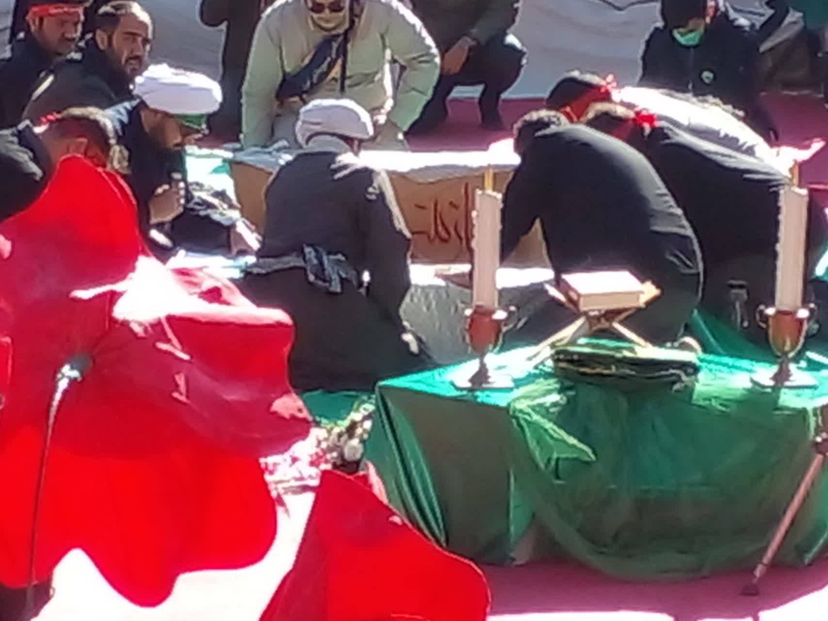 وداع مردم نیشابور با شهید گمنام در سالروز شهادت سردار سلیمانی + فیلم و عکس