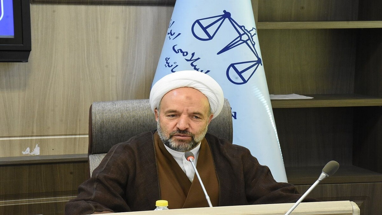 اهدا ۲۰۰ سبد غذایی به خانواده‌های زندانیان نیازمند