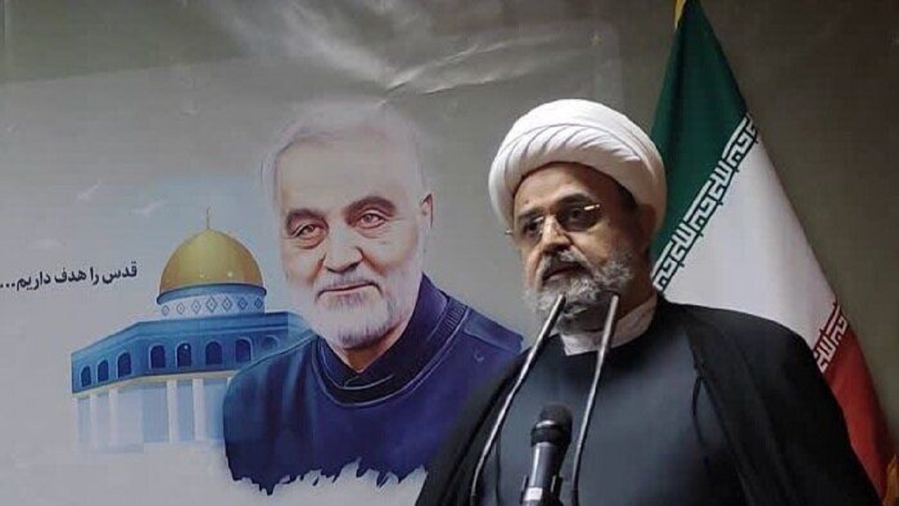 شهید سلیمانی با مهارت بحران‌ها را مدیریت می‌کرد
