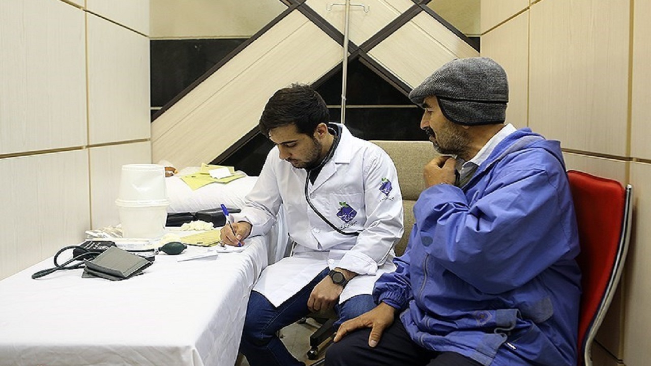خدمات رسانی رایگان پزشکان بسیجی در روستا‌های سمنان