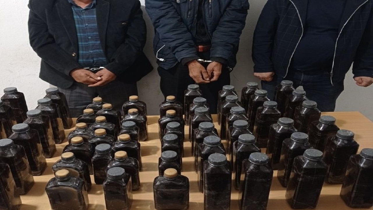کشف ۵۰ کیلوگرم ماده مخدر از یک پیکان وانت در رشت
