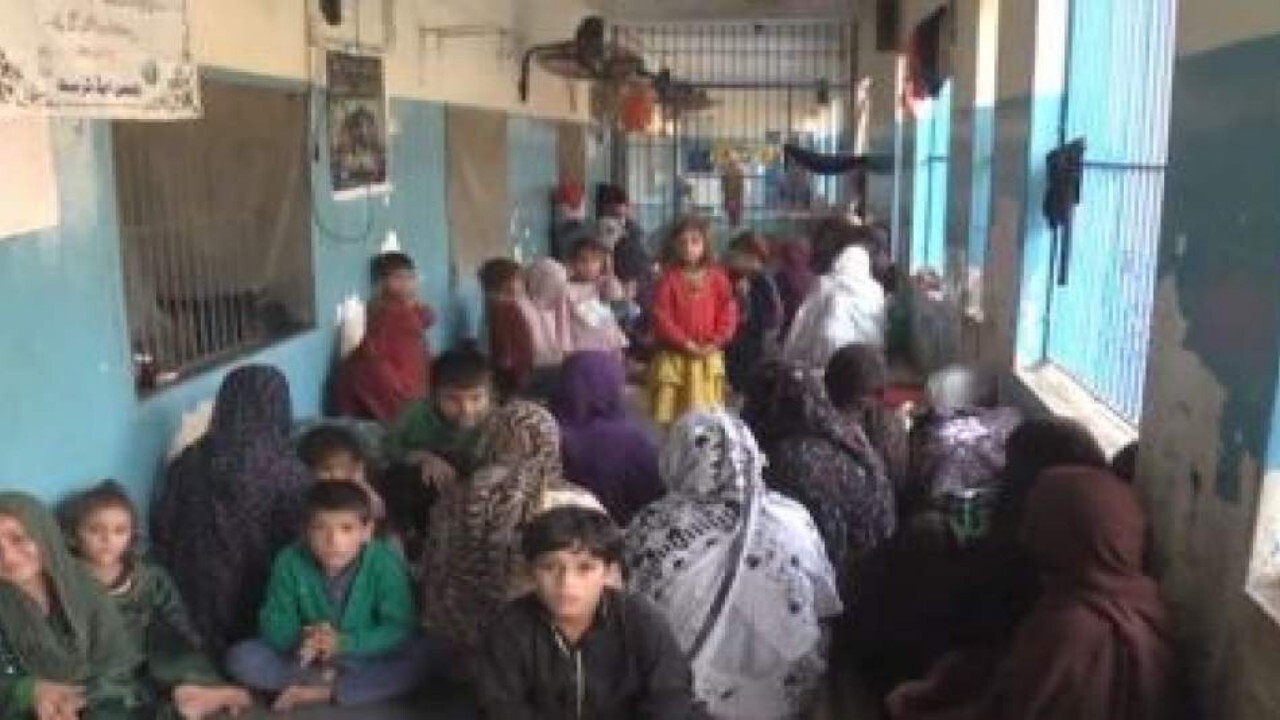 هزینه بازگشت مهاجرین افغانستانی را از پاکستان می دهیم