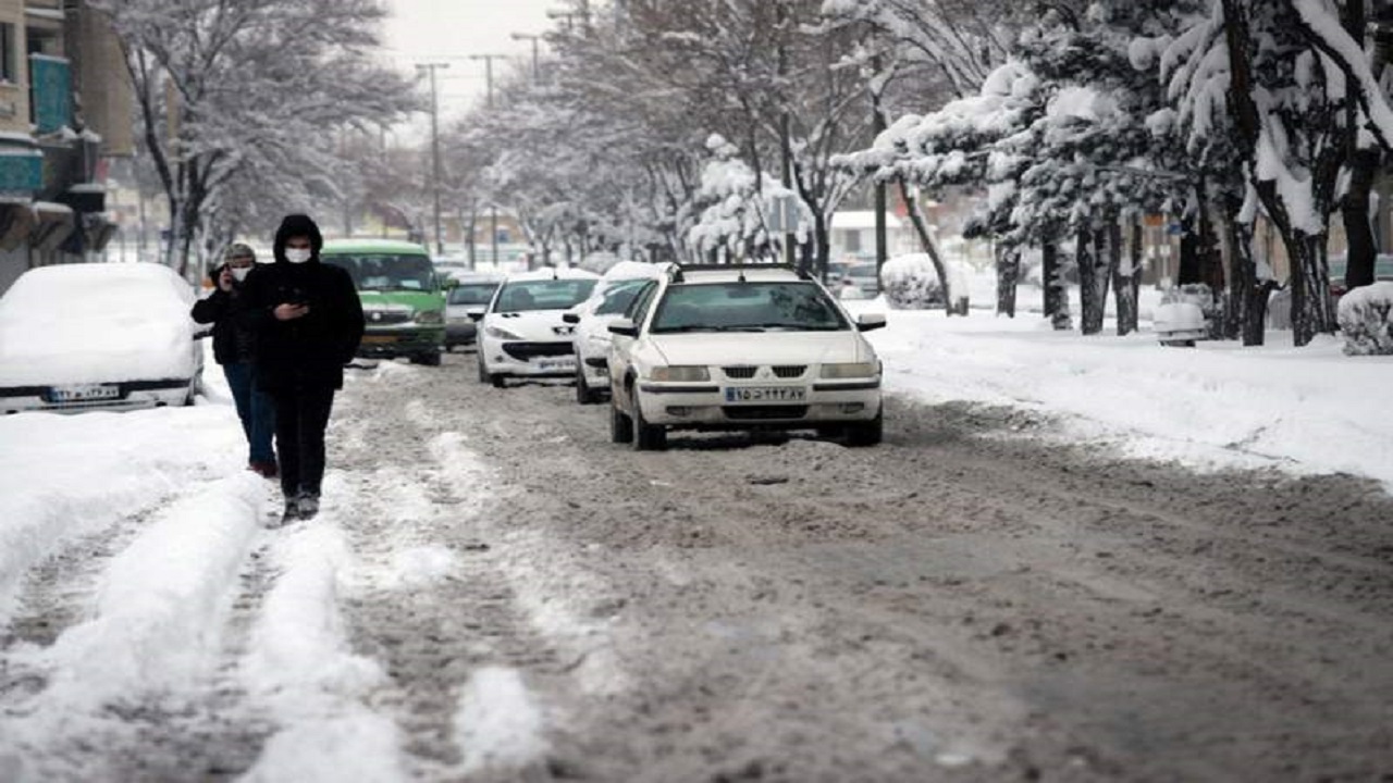 ادارات کردستان فردا با تاخیر آغاز به کار می کنند