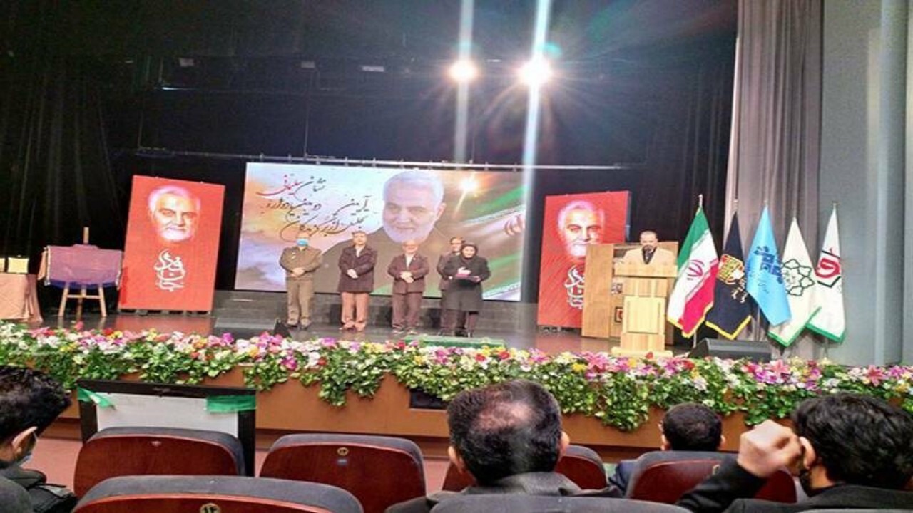 گوینده رادیو دری «گوینده برتر زن» یادواره نشان سلیمانی شد + فیلم