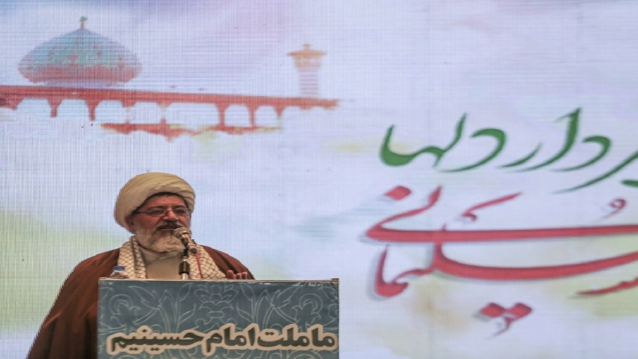 خون شهدا، انقلاب را بیمه کرده است