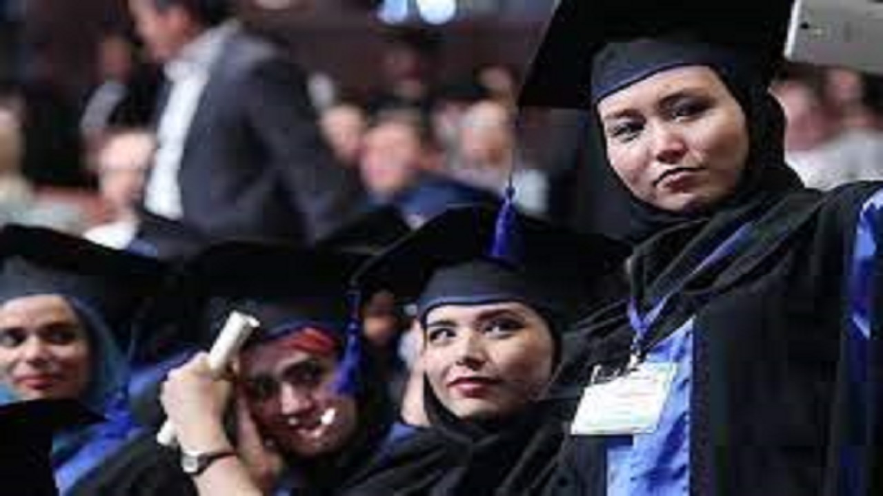 فراهم کردن تحصیل به صورت مجازی برای دانشجویان دختر افغانستانی