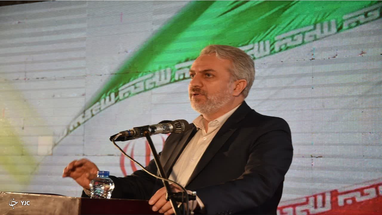 استفاده از نیروی بومی در طرح‌های اقتصادی/ایران رتبه ٧ تولید فولاد در جهان
