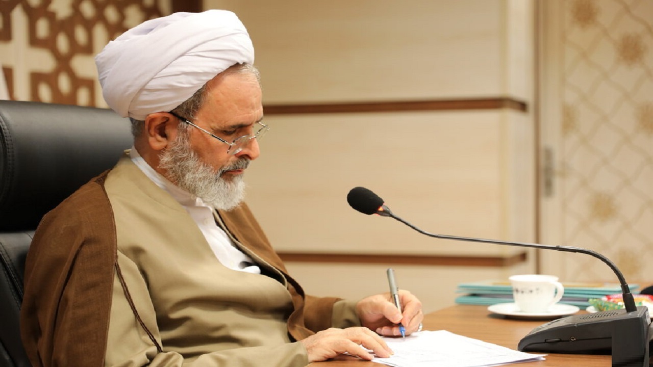 محدودیت تحصیل برای زنان موافق با شریعت نیست
