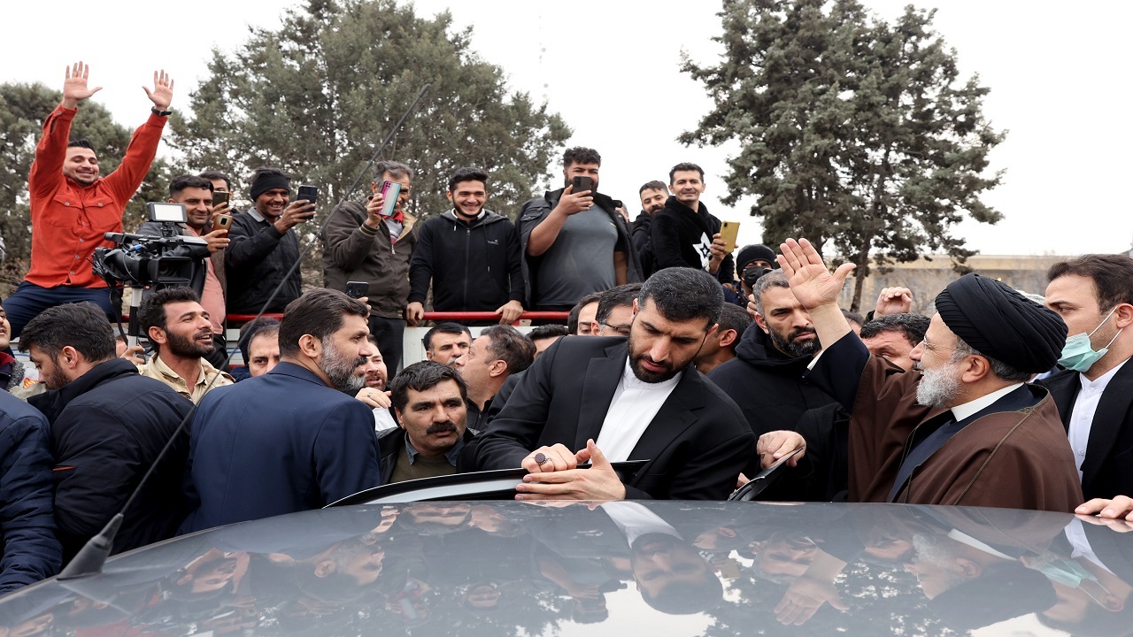 روایت خلجی از حضور رئیسی در میان رانندگان در شهرستان بهارستان