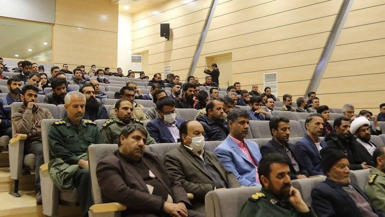 برگزاری همایش بزرگ کارگری در زرند