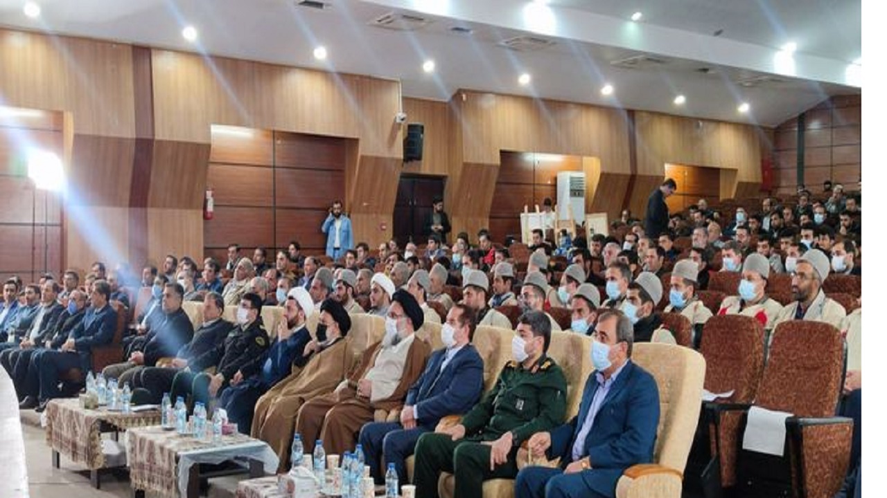 از ۲۰۰ اثر هنری با محوریت مکتب حاج قاسم در کهگیلویه و بویراحمد رونمایی شد