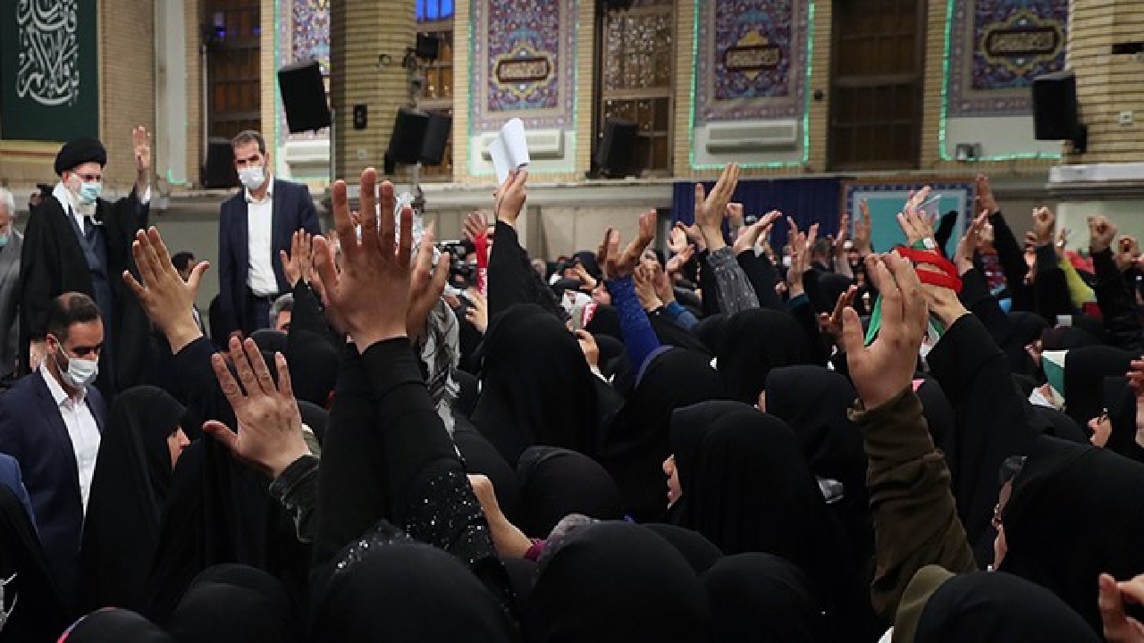 روایتی از مهمانی زنانه به میزبانی رهبر معظم انقلاب