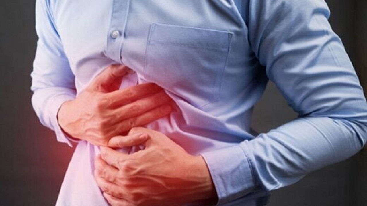 در چه صورتی نفخ شکم نیاز به ویزیت پزشک دارد؟