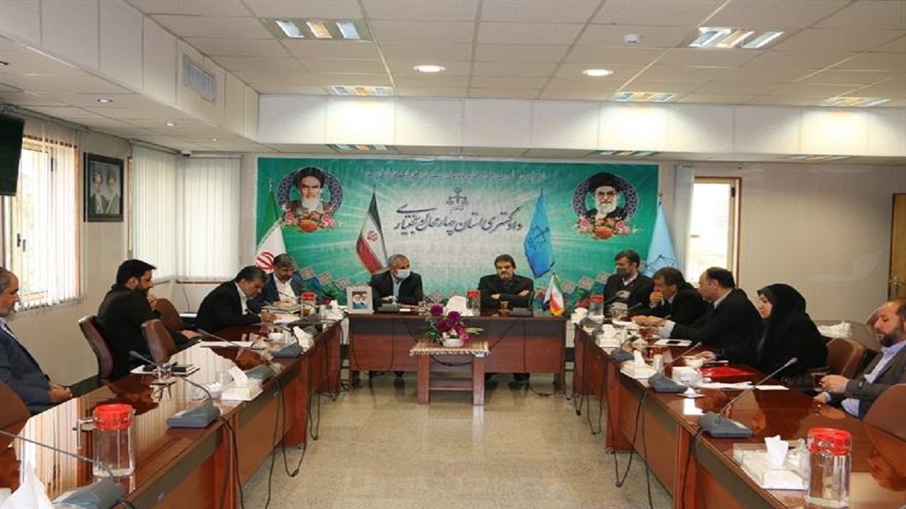 قضات تا آنجا که قانون اجازه دهد برای آزادی زندانیان از ارفاقات استفاده می‌کنند