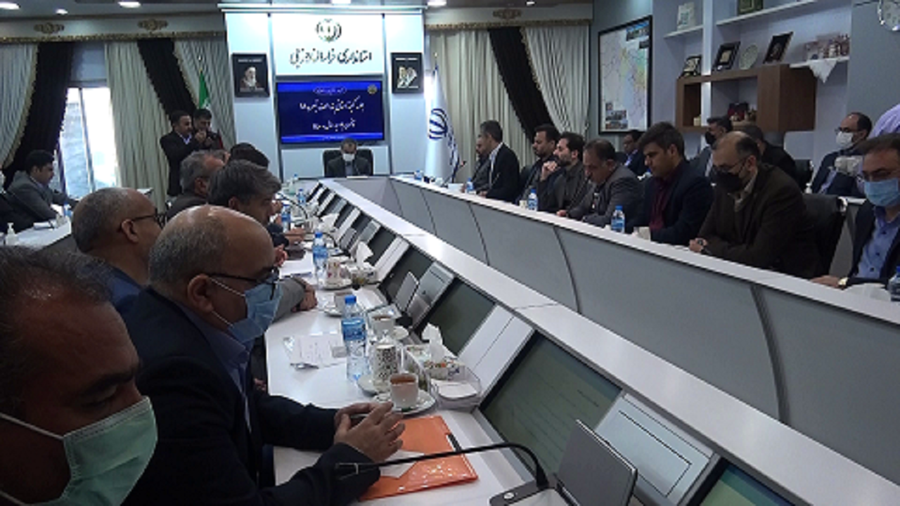 بانک ها در پرداخت تسهیلات وارد میدان شوند