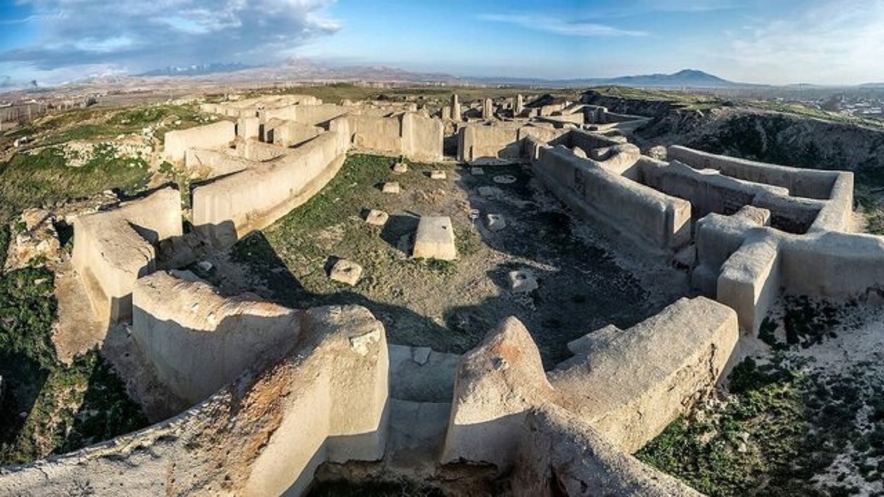 گنج باستانی ایران