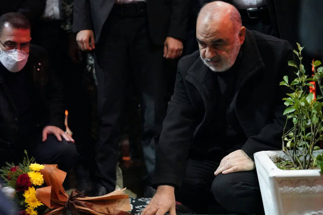 حضور سردار سلامی در گلزار شهدای بین المللی کرمان