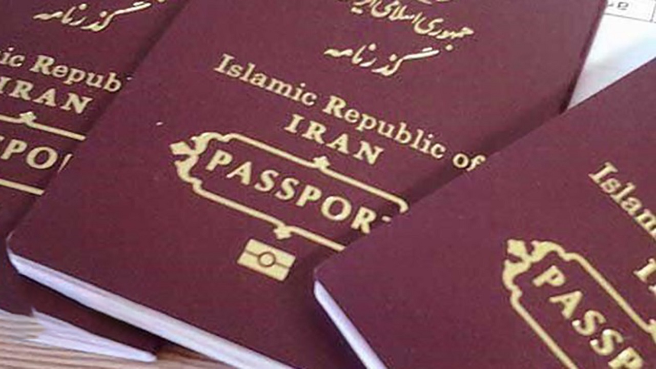 جاعل حرفه ای گذرنامه، در چنگ پلیس