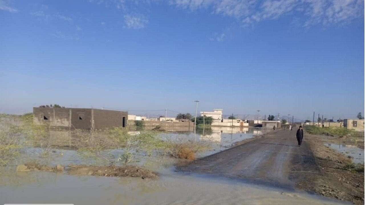 سیلاب ۲ مسیر در جنوب سیستان و بلوچستان را بست