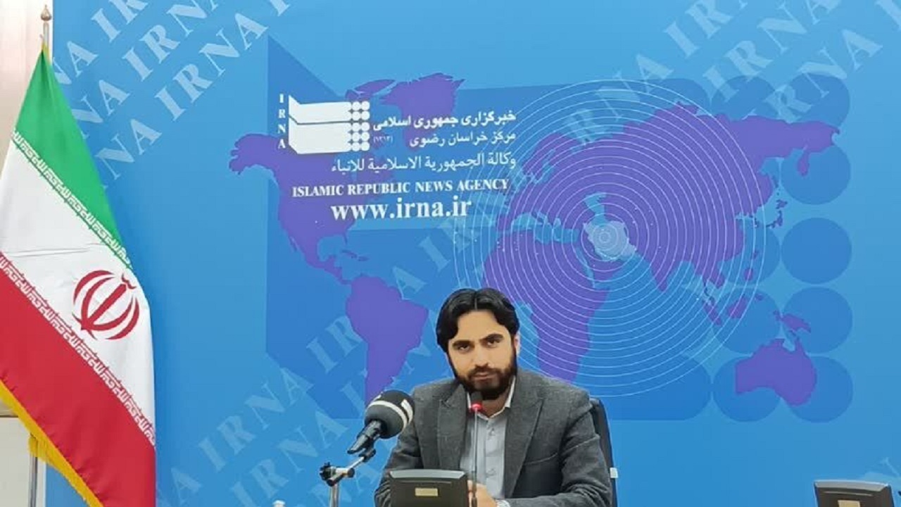 مسئولی که از نقد بهراسد توانمند نیست