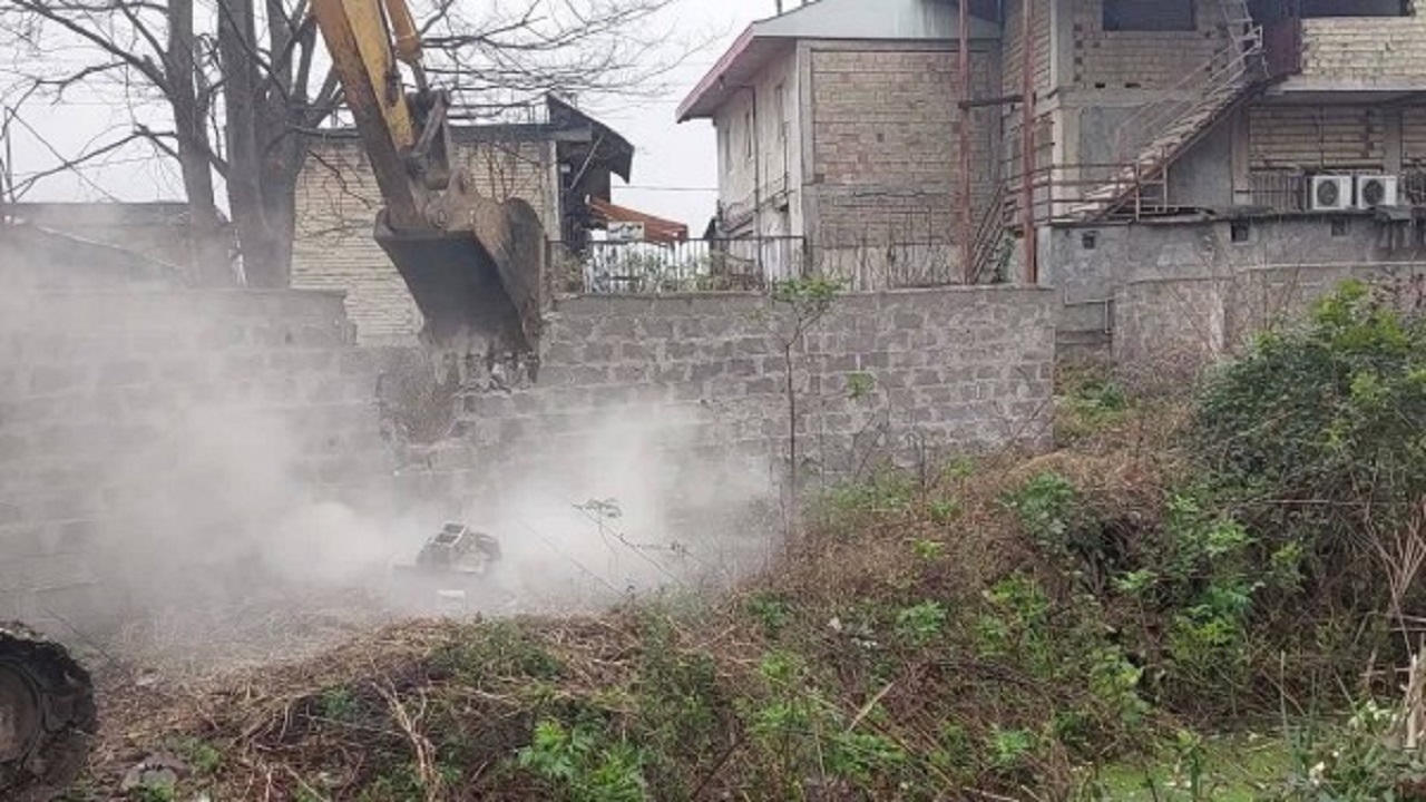 رفع تصرف حریم و بستر مجرای طبیعی حاتم جوب رشت