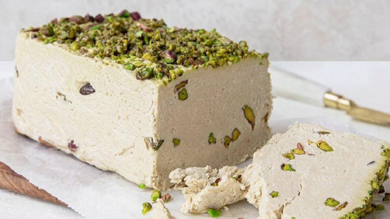 تهیه حلوا ارده با چند حرکت ساده! + فیلم