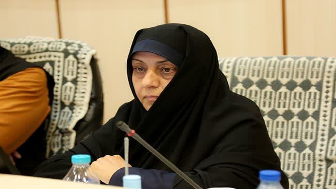 حضور دستگاه‌های خدمات رسان در پارک‌ها برای اسکان مسافران نوروزی در استان یزد