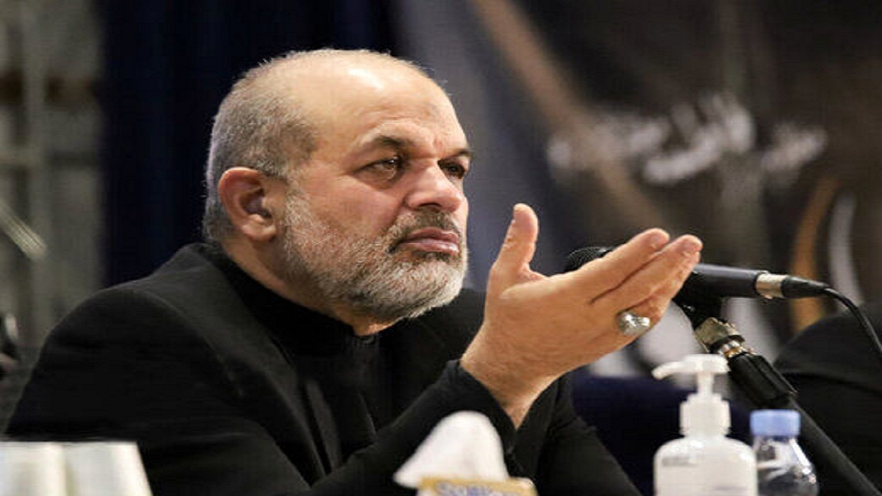 دولت با تمام توان "پلیس" را در انجام ماموریت‌هایش یاری می‌کند