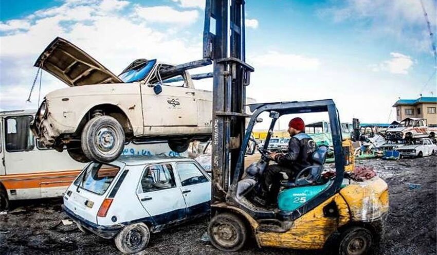 انتشار ۳۸ درصد از آلودگی هوا توسط ناوگان فرسوده/ خودرو‌های فرسوده بیش آلاینده هستند