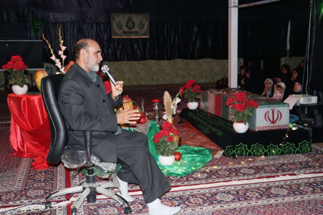برگزاری مراسم انس با شهدا همزمان با یلدای فاطمی + تصاویر