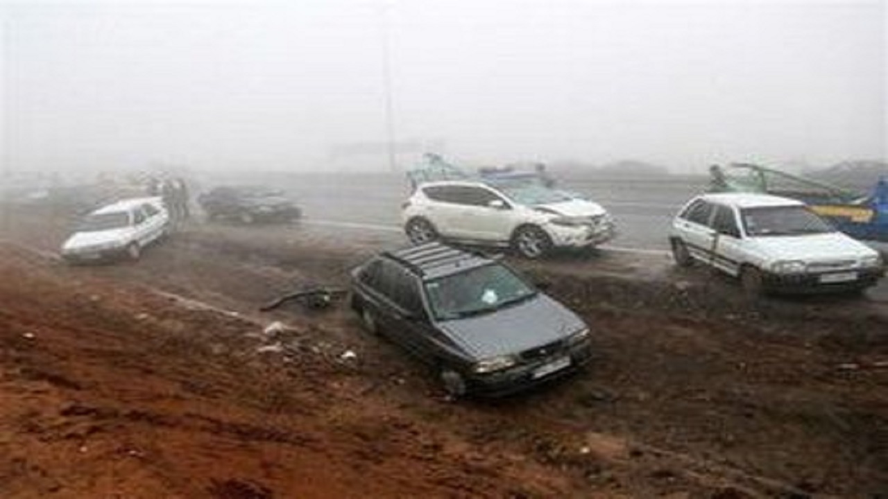 تصادف زنجیره ای ۷ خودرو در استان زنجان بدون خسارت جانی