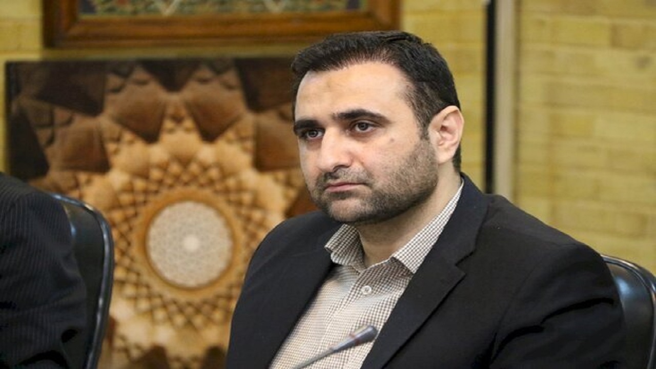 بخش آسیب‌دیده گردشگری از منابع عوارض خروج کشور بهره‌مند شود