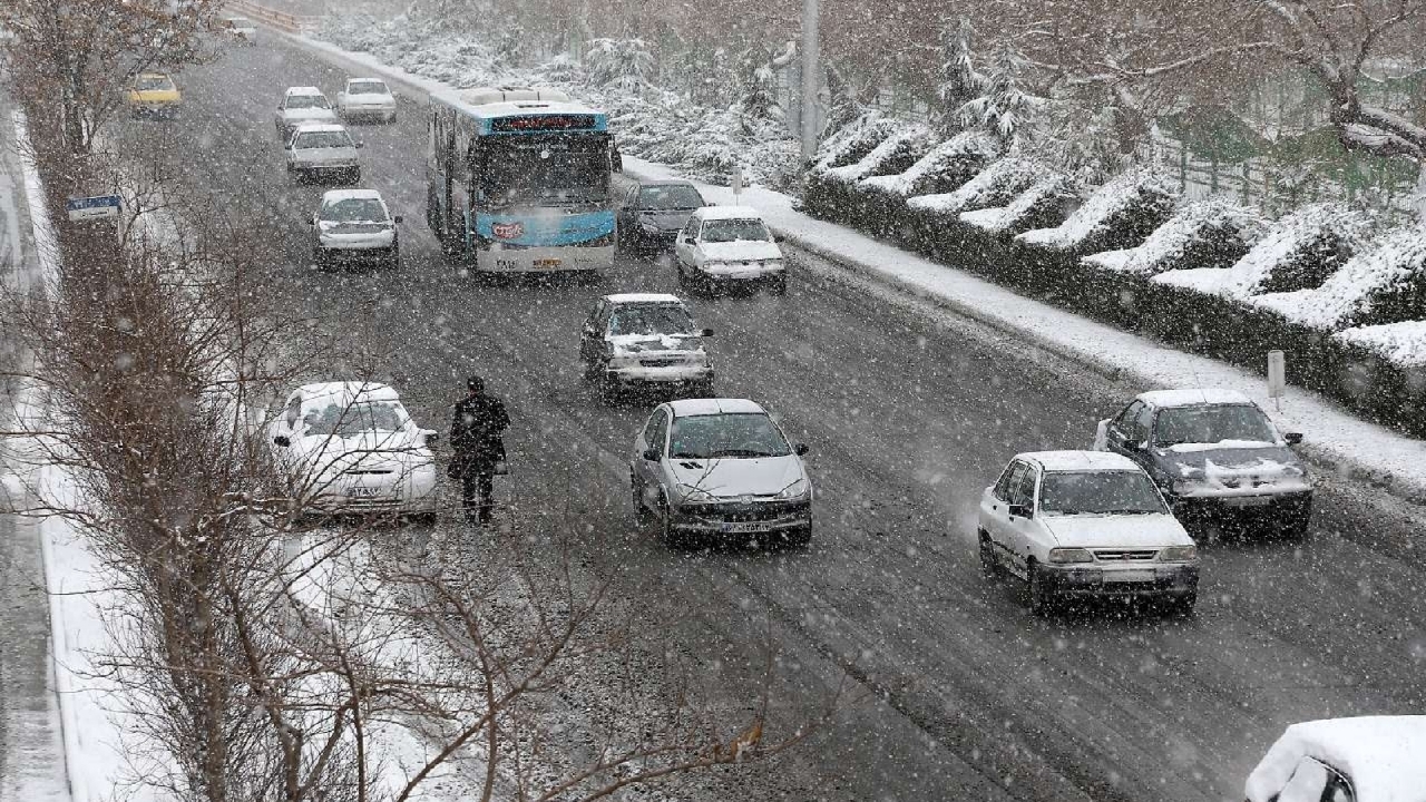 شهروندان مشهدی از سفرهای غیرضروری خودداری کنند