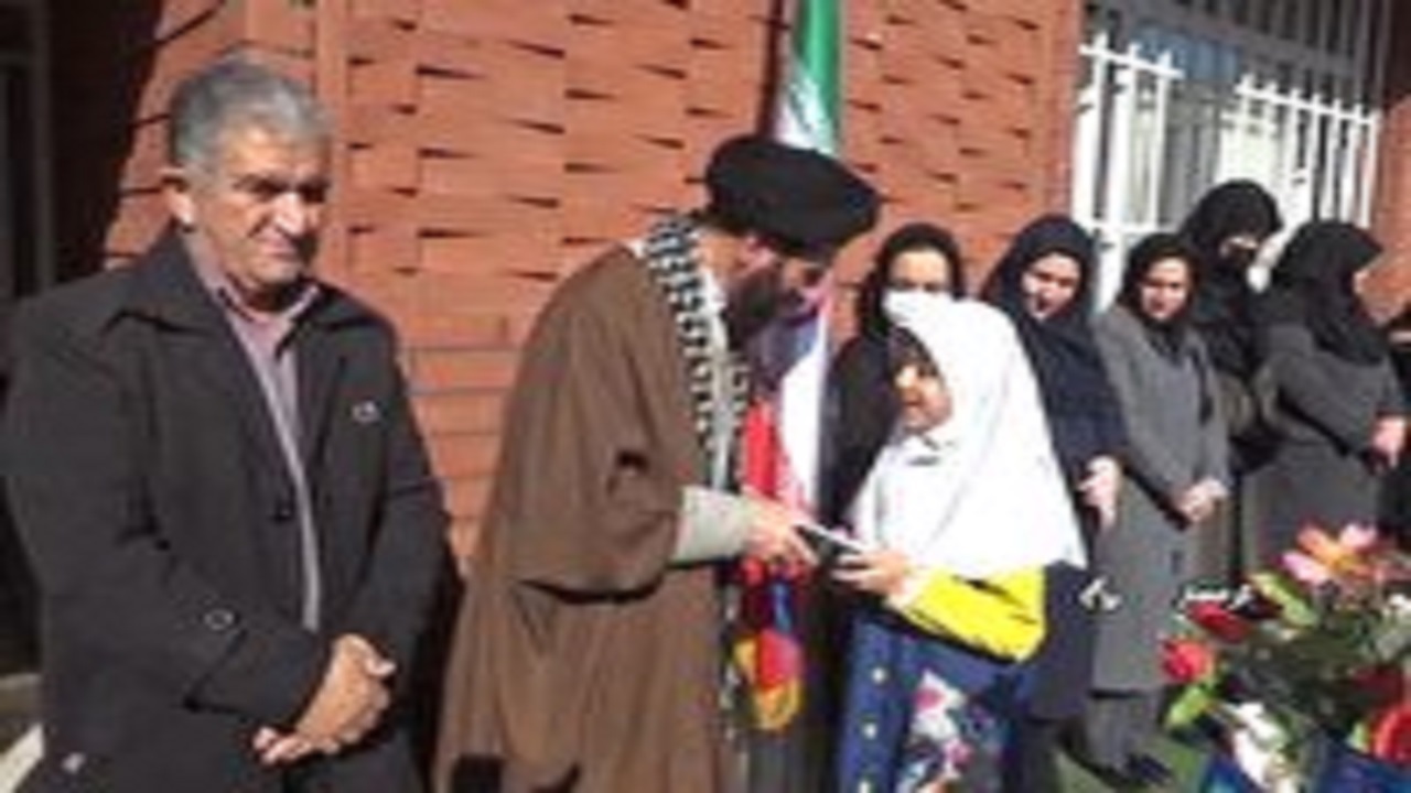 درخشش دانش آموز گرمساری در جشنواره عهد با شهید سلیمانی