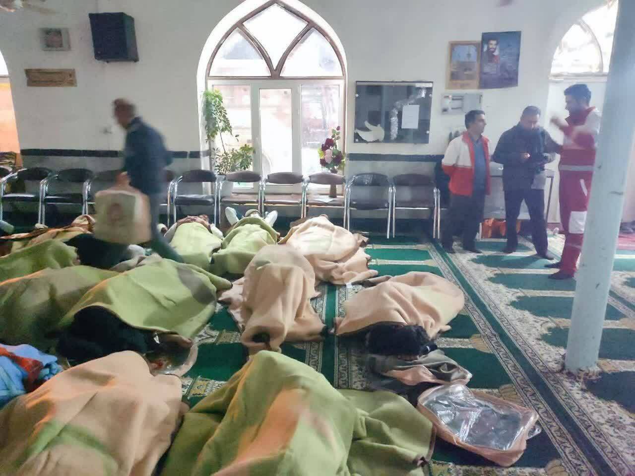 اسکان اضطراری بیش از هزار نفر در جاده‌های خراسان جنوبی