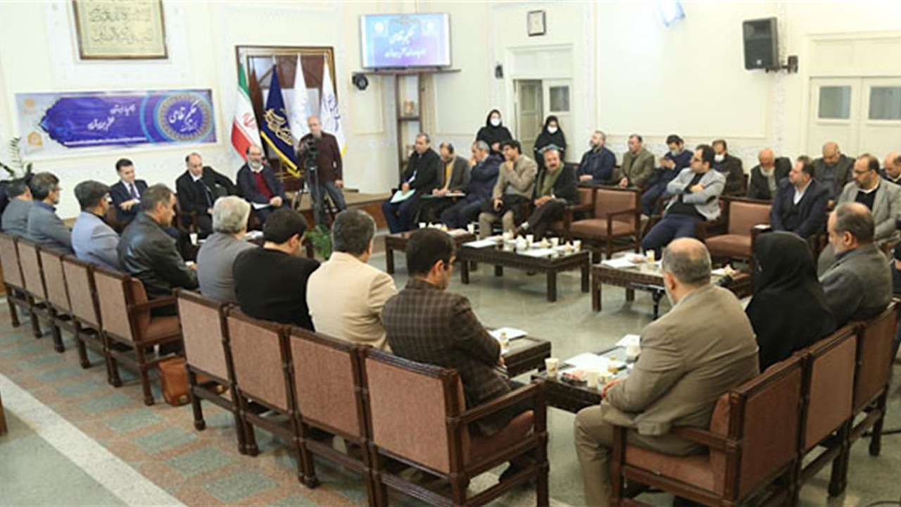 ضرورت نمایش آثار تصویری مرتبط با نظامی گنجوی
