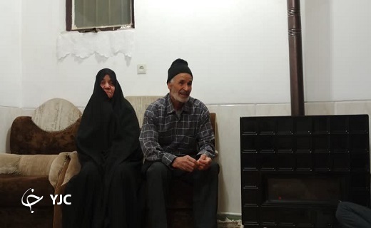 دیدار با خانواده معظم شهدا در بافق+تصویر